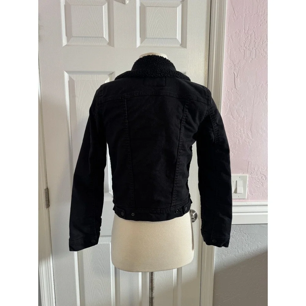 Levi's Black Sherpa-Lined Denim Jacket